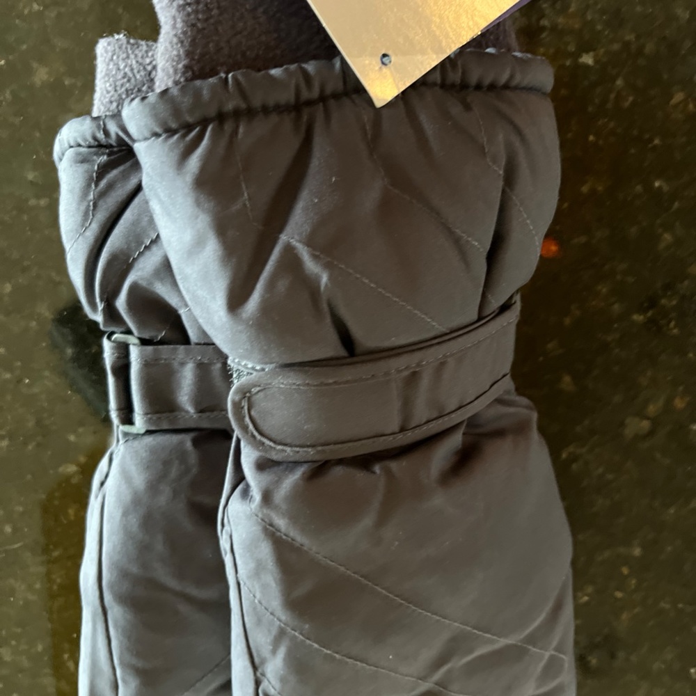 winter gloves - Picture 3 of 5